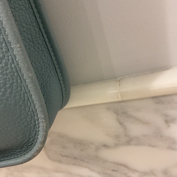 Vintage Hermes Evelyne Messenger bag — powder blue - MAJOR PRICE DROP - Picture 8 of 15